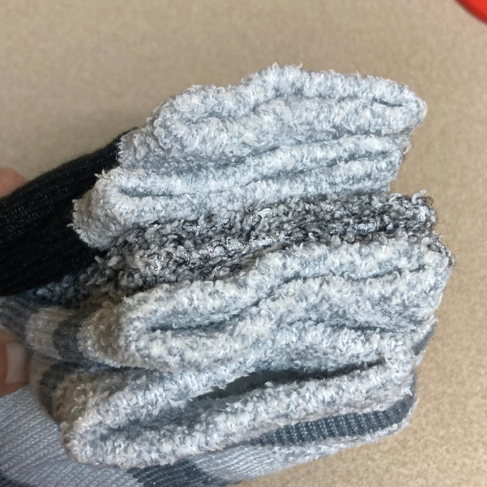 Joyspun Women's Gray Striped Socks - Picture 5 of 7